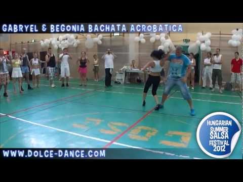 Gabryel & Bego Bachata Acrobatica 2012 - YouTube