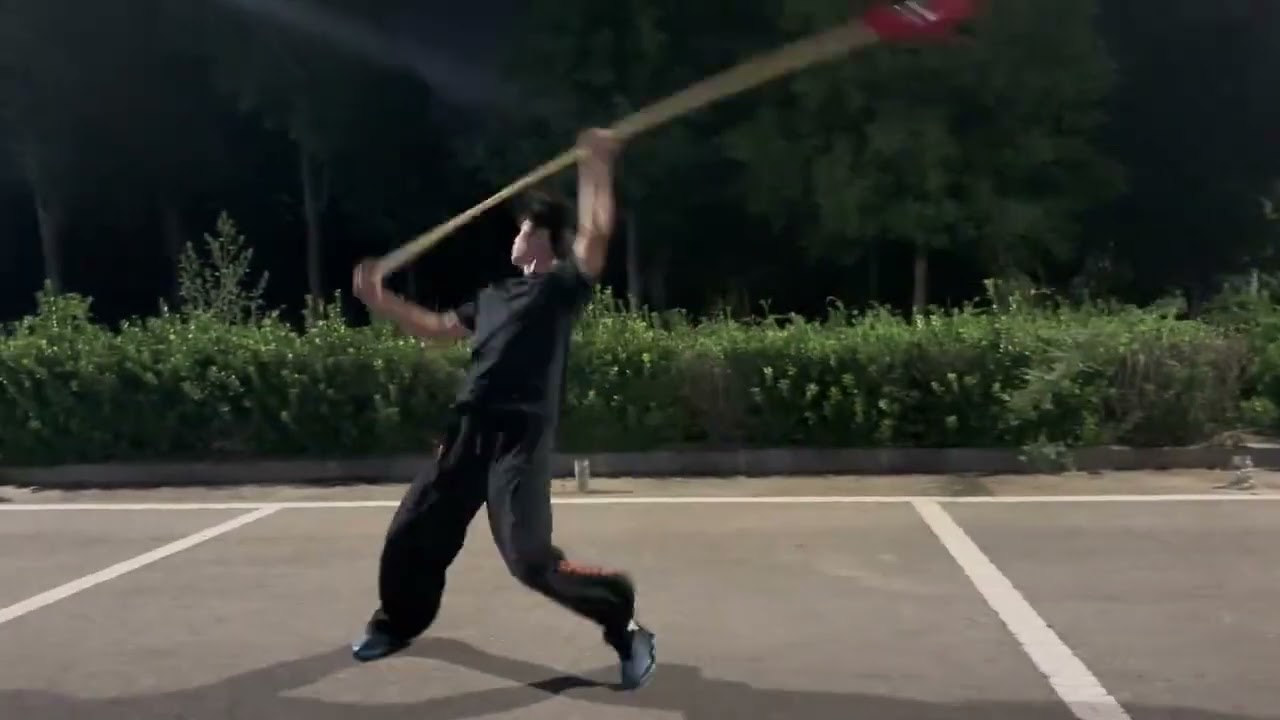 Is it hard to guard against hidden arrows but easy to dodge open ones