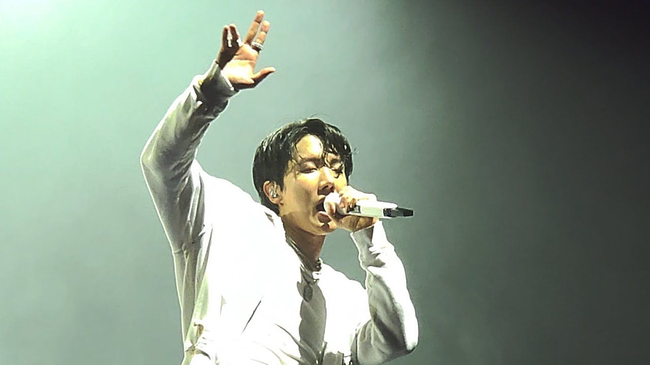 250302 BTS j-hope 「Base Line + HANGSANG + Airplane  + Airplane pt.2」fancam | HOPE ON THE STAGE SEOUL