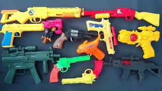 Mencari Mainan AK47 gun, M16 weapon, Glock pistol, Shotgun, Cowboy pistol, Revolver, Sniper Rifles