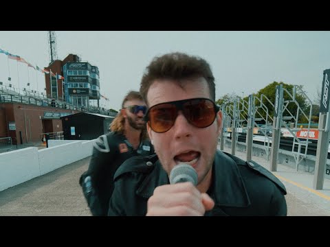 Mad Daddy - Road Racer (Official Video) Isle of Man TT Races Anthem