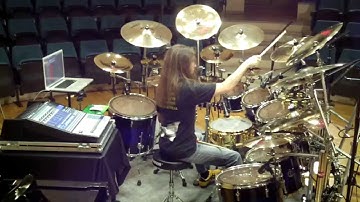 Dream Theater - The Spirit Carries On | 