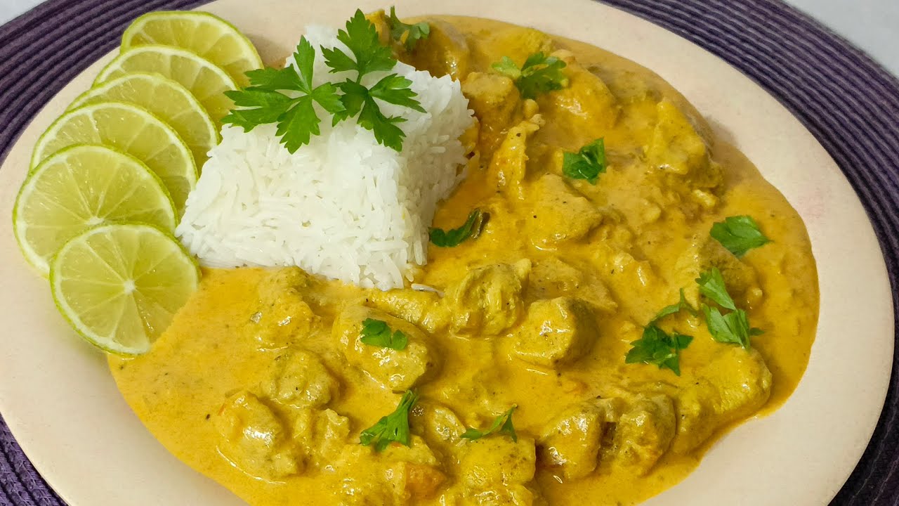 طريقة عمل الدجاج بالكاري مع الأرز ألذ وصفة لكاري الدجاج والطعم رهييب 😋دجاج بالكاري