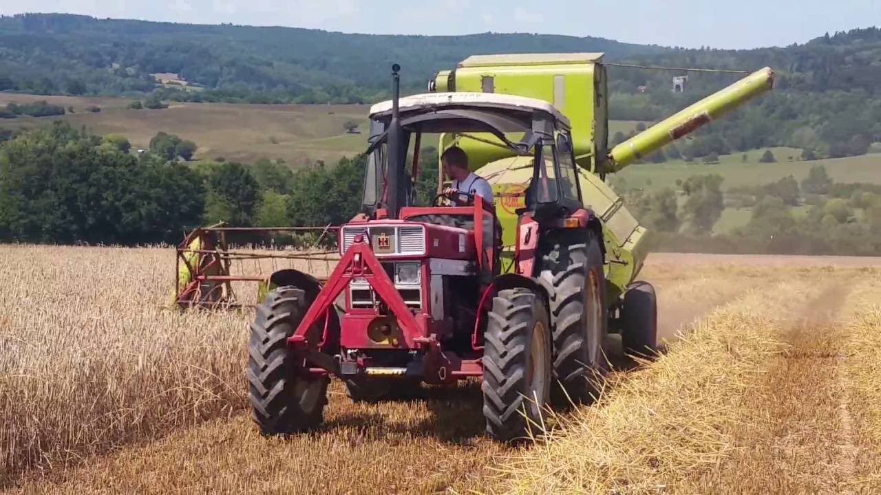 Claas Super Automatic S mit IHC 844 S