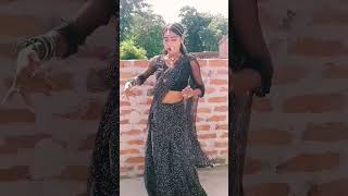 Bhojpuri song hot video aap log jarur dekhiae aur video ko jyada se jyada serial