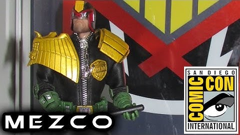 SDCC 2015 MEZCO Booth