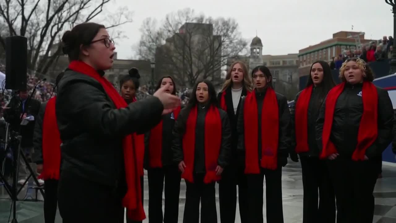 Spanberger Inauguration: Hermitage High Selected Treble and Chamber Singers perform ‘Shenandoah’
