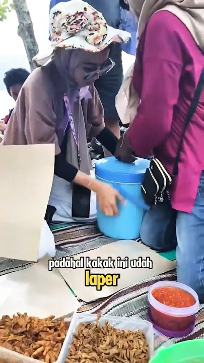 When You Want to Eat Rice But the Rice Lid is Difficult to Open