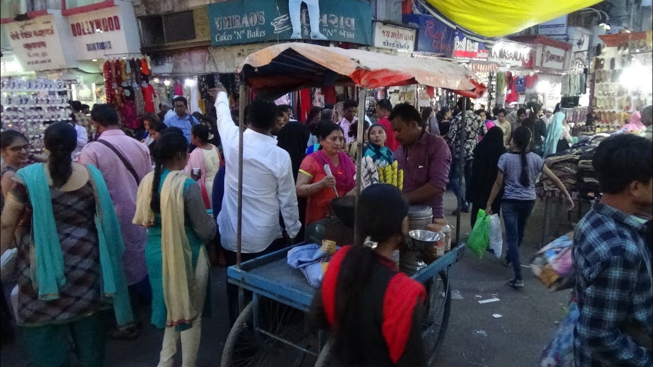 "Chauta Bazaar" The Very Busy Hustle and Bustle of a Great Street