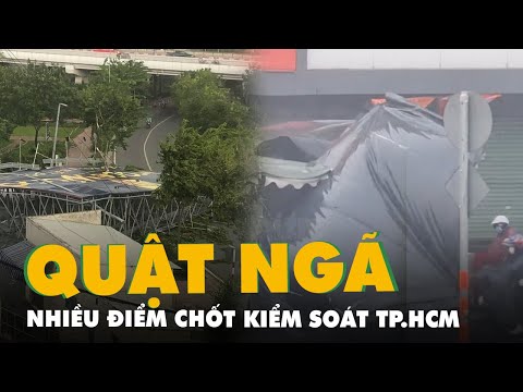 Video Mưa lớn, biển quảng cáo hàng tấn đổ sập, quật ngã chốt... - youtube