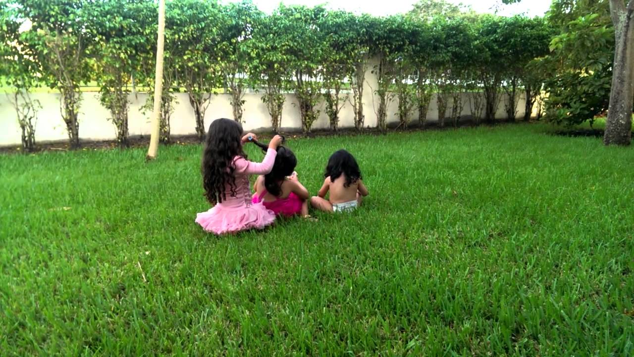 The girls playing YouTube