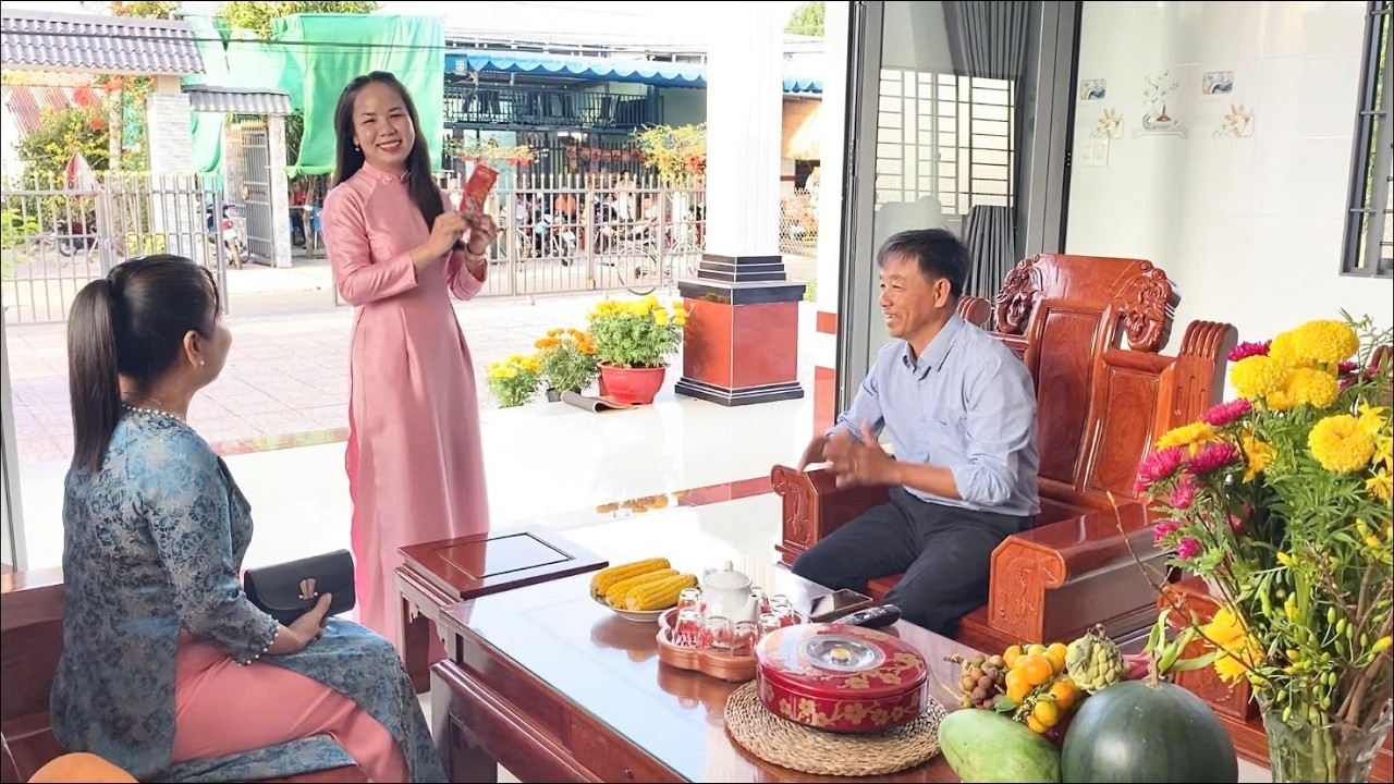 Mùng 1 Tết Cha: Tập tục chúc Tết và lì xì nhà Nội | TCMT#12