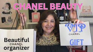 Chanel & VIP gift find 🎁 | Chanel organizer | Laura’s Luxury Lunes | Camochica #chanel #luxury