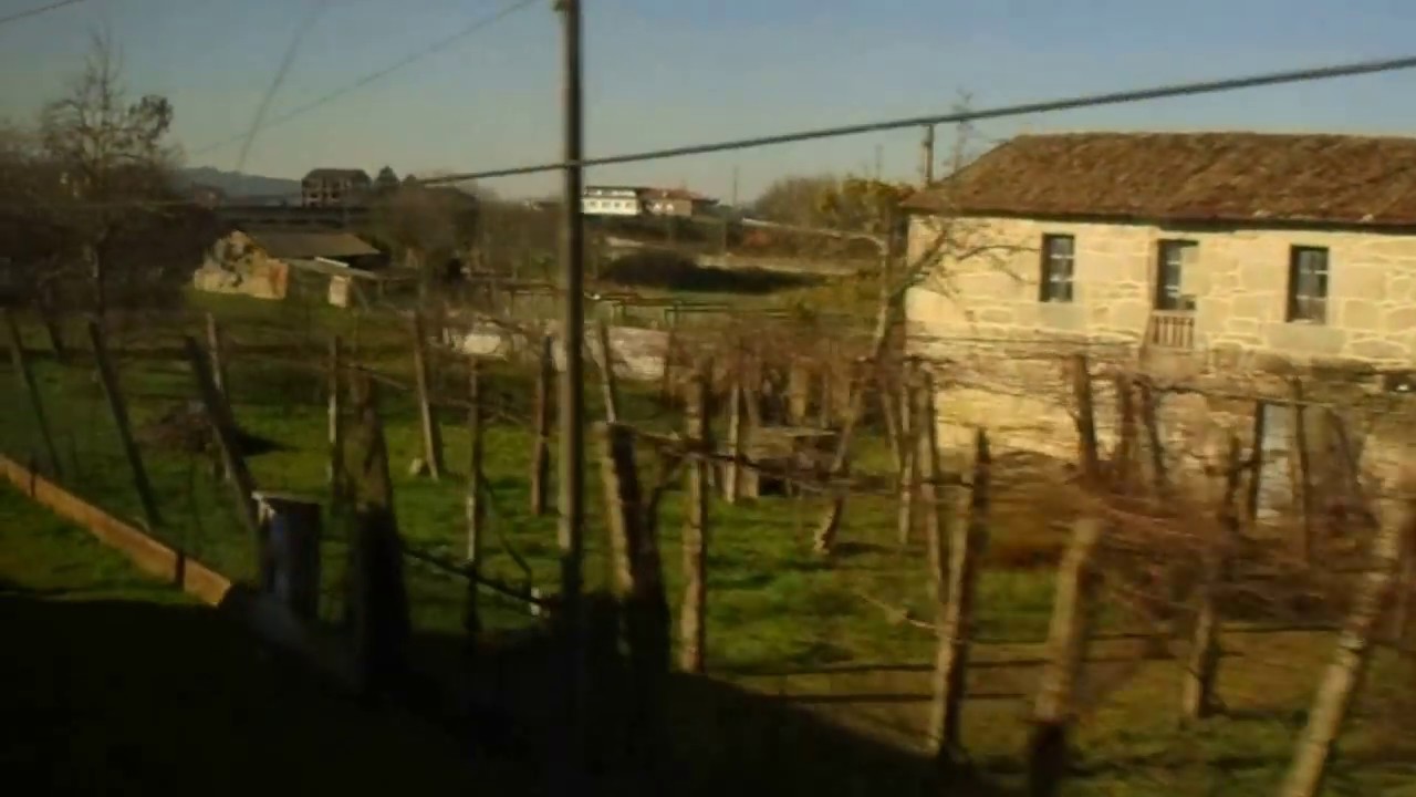 Viaje Coruña - Vigo Guixar en 599.074. Tramo Padrón - Pontecesures. Cruce 599.071