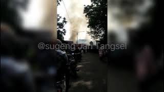 Kebakaran Lapak Rongsok Dekat Terminal Pondok Cabe Udik Pamulang