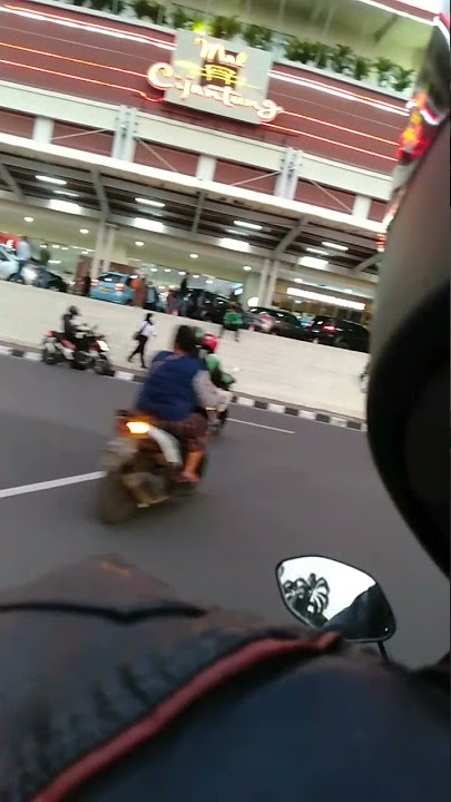 jalan jalan sore #short  #storywa  #cijantung