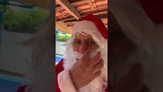 EU SEMPRE VESTIA DA PAPAE NOEL PRA DAR PRESENTES E BALAS PRA CRIANÇADA NAS RUAS