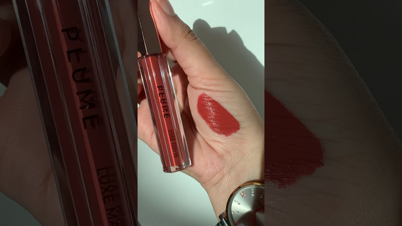 Plume/Praush Luxe Matte Lipstick in Shade Money Mover 