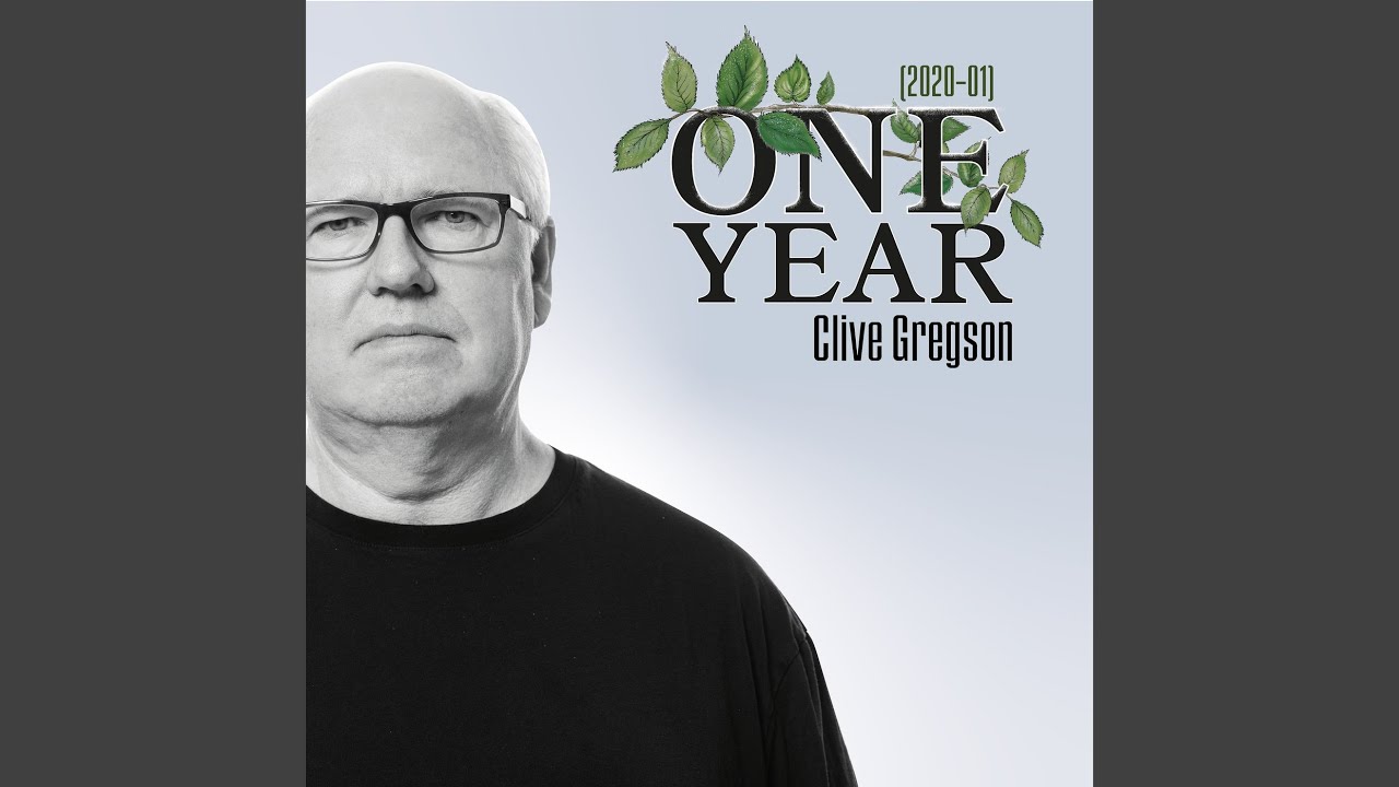 Obejrzyj March w YouTube Obejrzyj March w YouTube