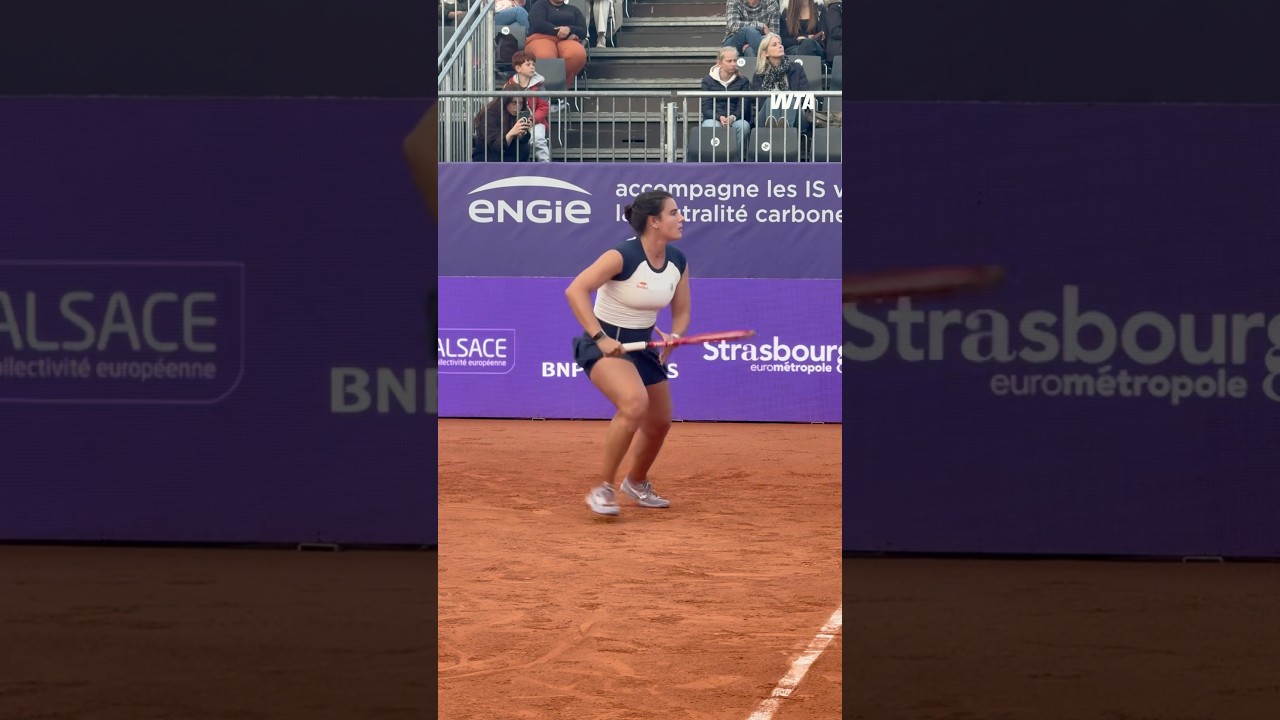 Quarterfinals CONFIRMED ๐ค Emma Navarro completes our last 8 line-up defeating Jovic 6-4, 4-6, 6-1!