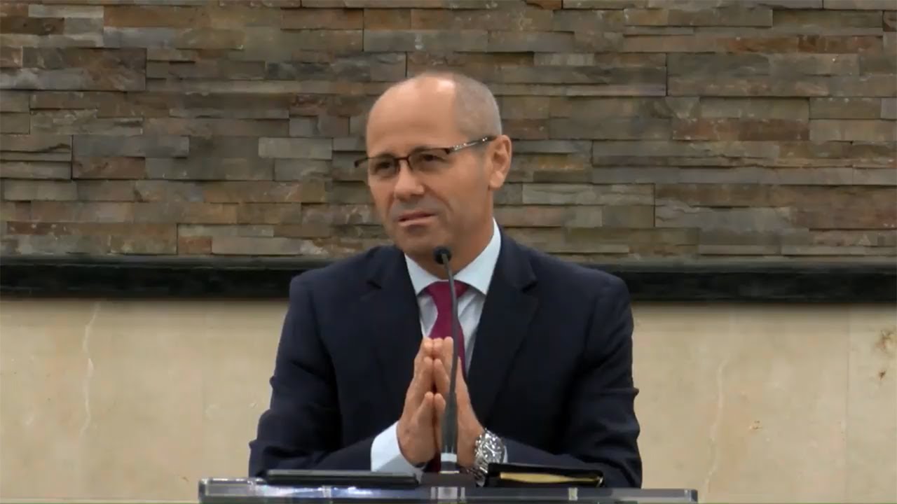 Luigi Mițoi - Marea trimitere sau marea omitere?