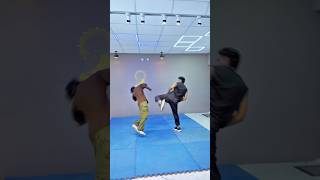 How to Perform a Question Mark Kick | Beginner-Friendly Kickboxing Tutorial (UK Guide)⚡️#usa #uk