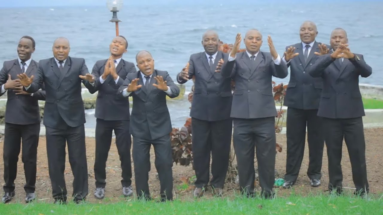 Dore Impamvu abantu barira, wicika intege by Impanda Choir