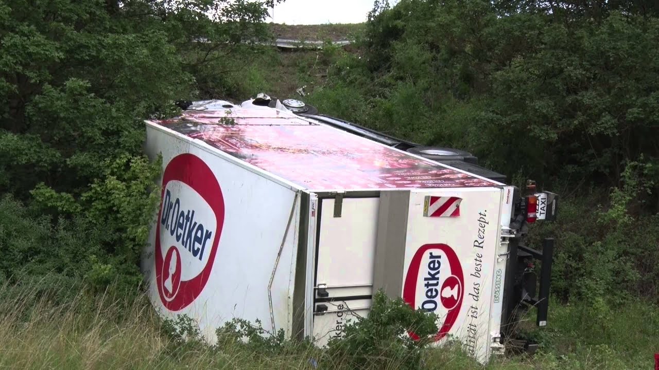 Unfall auf der A44 zwischen Breuna und Zierenberg