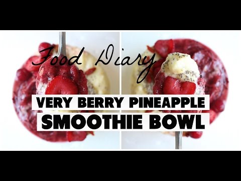 very-berry-pineapple-smoothie-bowl