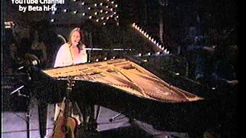 JUDY COLLINS - "Skyline Pigeon" with Arthur Fiedle...