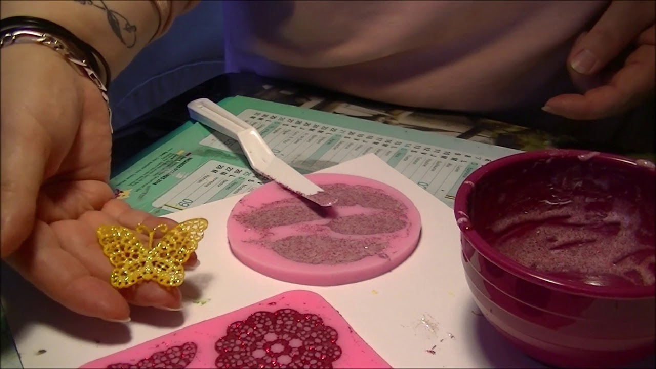 [Tuto scrap] Mes dentelles en colle