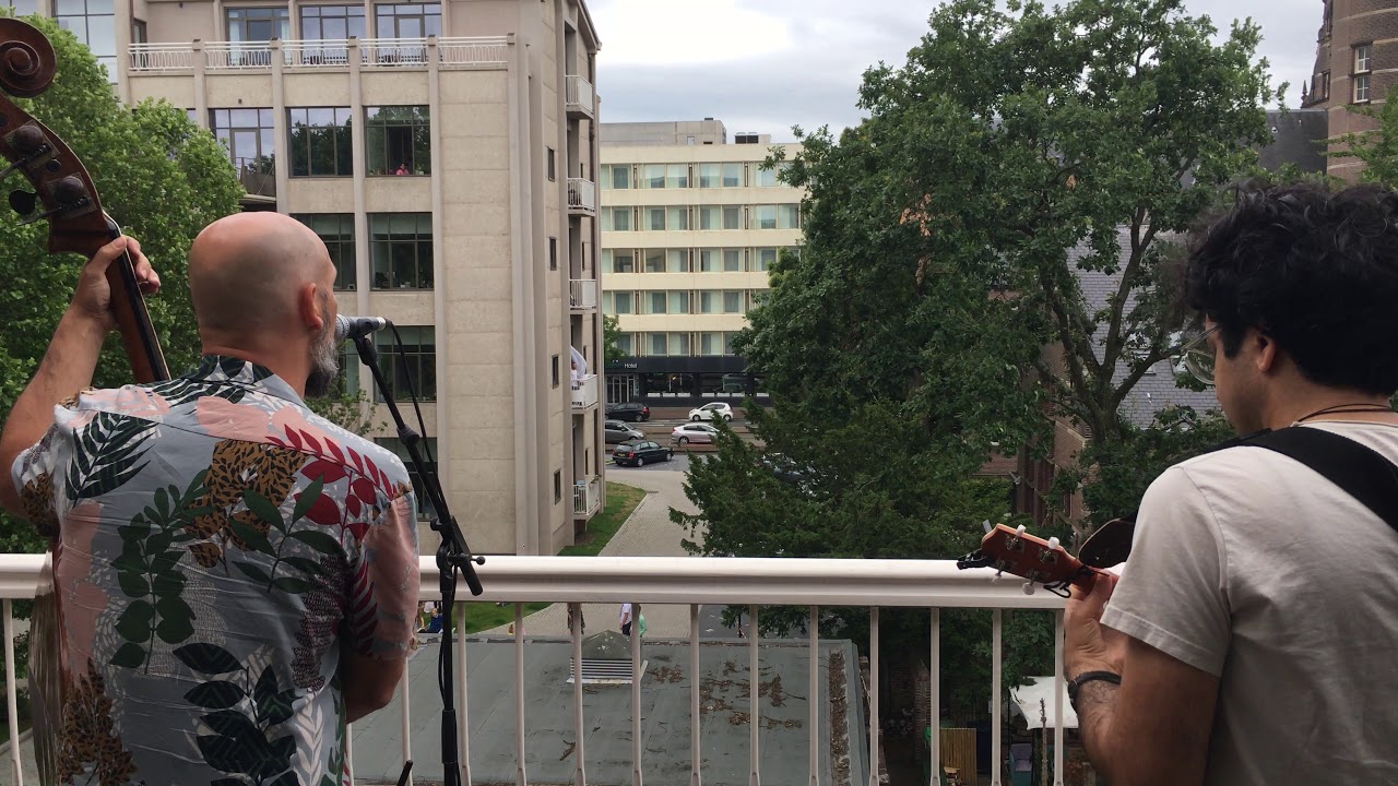 Lazy Sunday Afternoon (The Balcony Sessions): Hills en Hamid fragm3