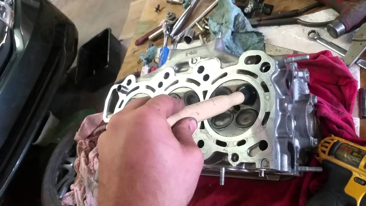 Valve lapping honda cylinder head YouTube
