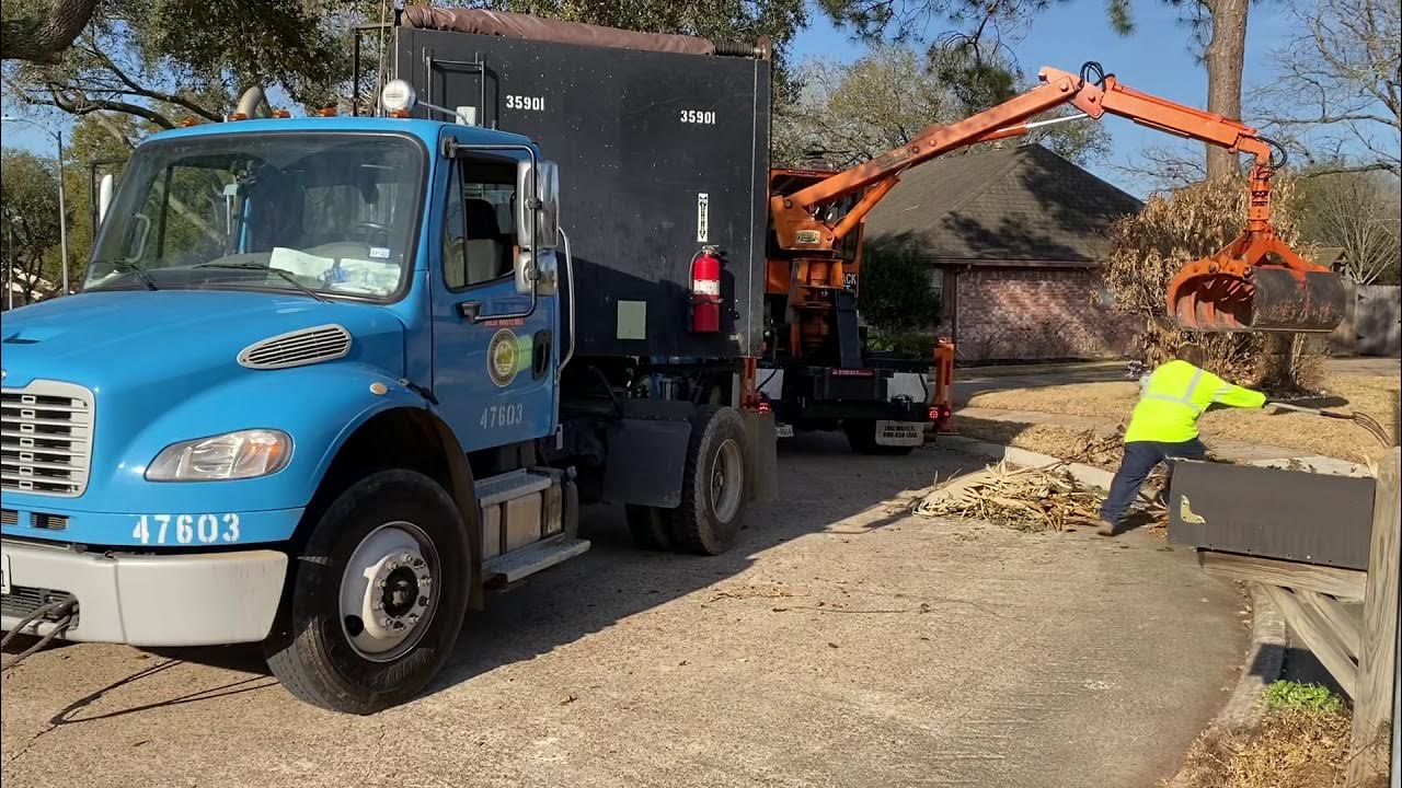 City of Houston tree waste collection 47603/35901 48779 YouTube