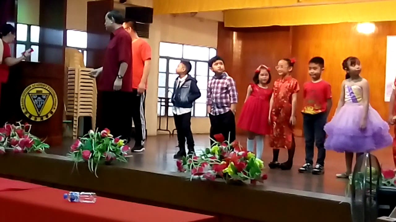 Victoria Sanidad ( Lee Mei Ya) First place winner chinese singing competition  2018