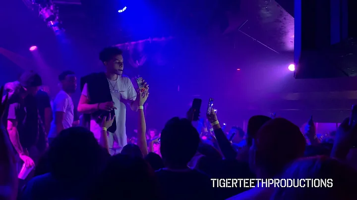 DSavage2700 - MORE | Live Performance