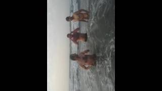 Denizin Oz Lezzeti Var Ama Kallektiv