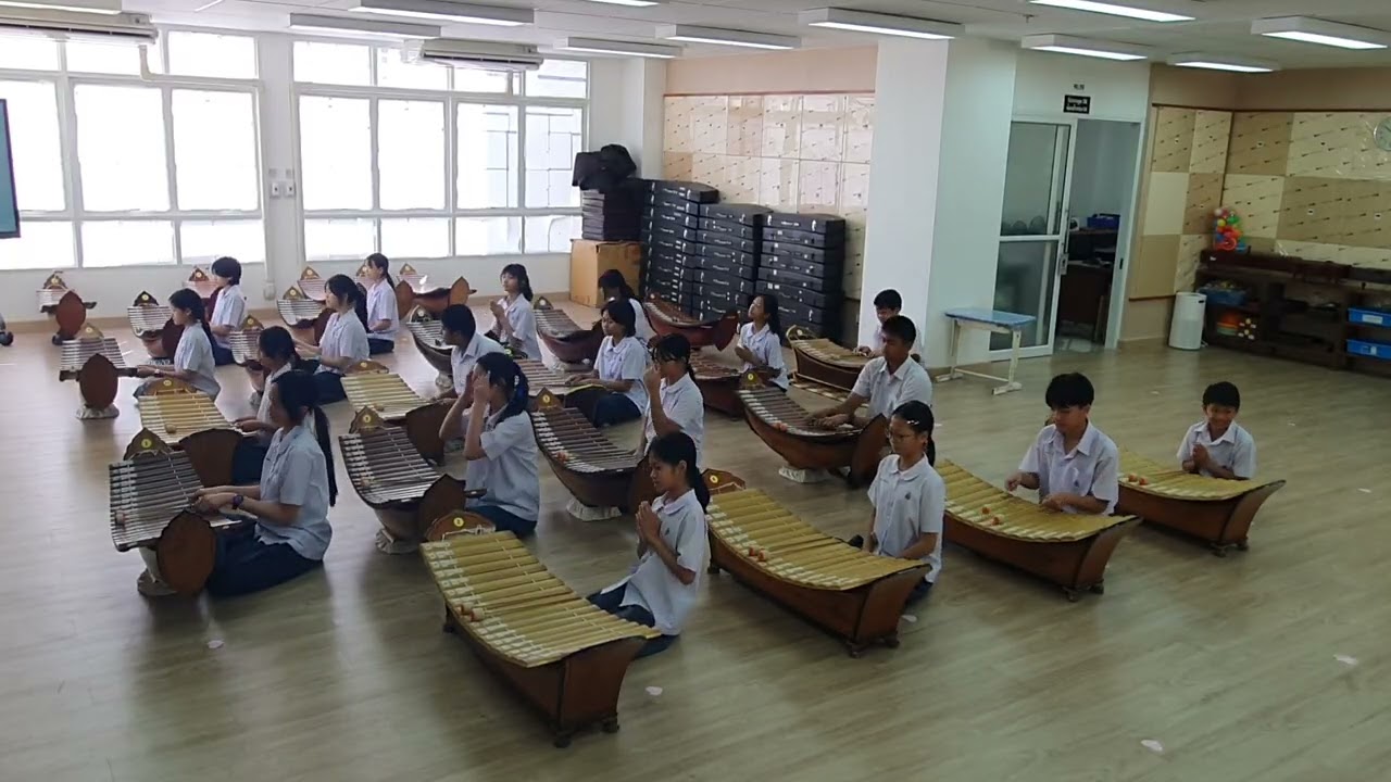 การบรรเลงทางระนาดทุ้ม ยูนิท F2 กลุ่ม 2 เทอม 2 ปี 2568