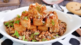 This braised homemade egg tofu with minced meat
(红烧自制鸡蛋豆腐嚠肉碞) is guaranteed to be so much better
than your usual chinese takeout. you can either have di...