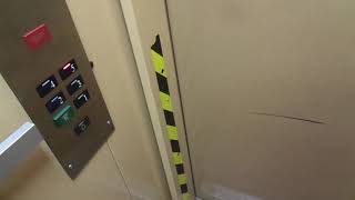 Very Nice Old 1981 Geijer-Hissi OY (mod by KONE 2005) Tr. Elevator @ Perämiehenkatu 2-4 A, Hanko, FI