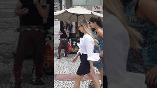 Artista De Rua De Curitibaelton John