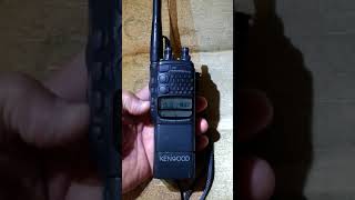 Rádio HT Kenwood TH78 - YouTube