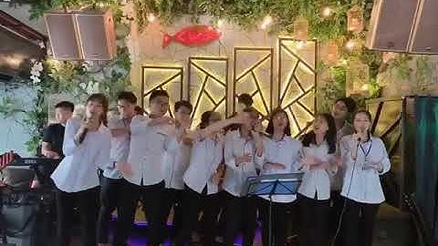 Trường THPT chuyên Phan Bội Châu - Chuẩn bị cổ vũ cho bạn Trần Thế Trung vào chung kết Olympia