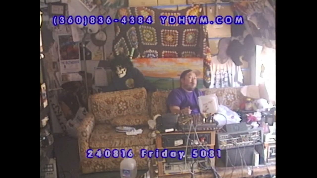 YDHWM 5081 Chicken Costume Contest 240816 Friday