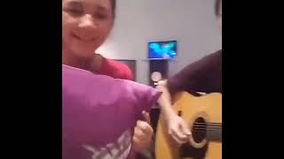 Sunday Morning - Maroon 5 Live Acoustic Cover By The Toys Ouiai