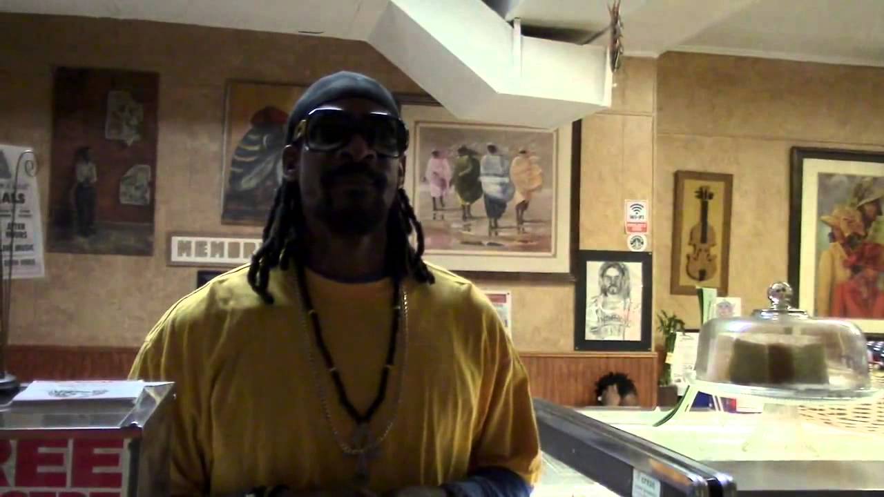 COMMERCIAL #2 ( NJWeedman's Joint - Snoop Lyin)