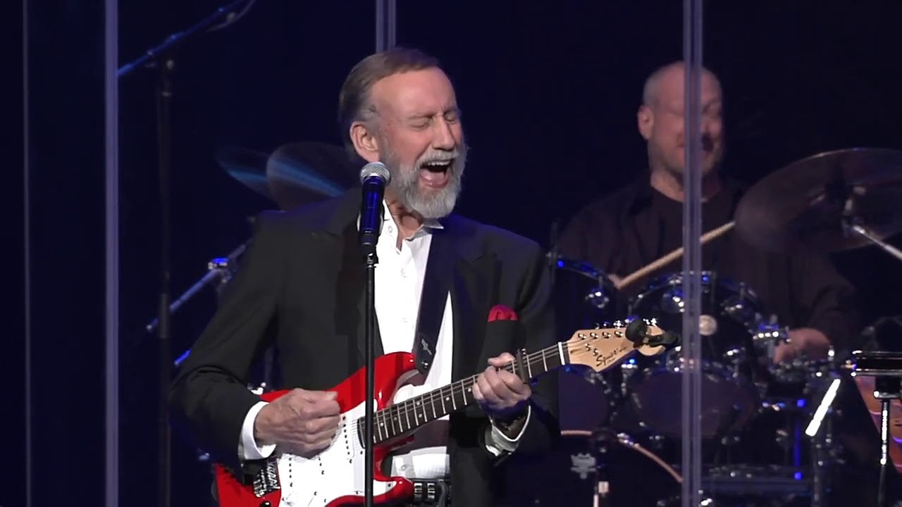 Ray Stevens "Gitarzan" (Live at Casino Rama, 2015) YouTube
