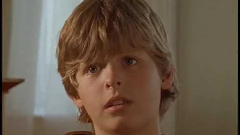 Comment s'appelle l'acteur qui joue dans Rex ?