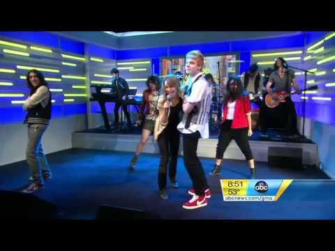 Bridgit Mendler and the Cast of Lemonade Mouth on Good Morning America 2011-04-11