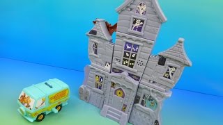 Miniatura de vídeo de "2015 SCOOBY-DOO and THE HAUNTED MANSION SET OF 8 BURGER KING KIDS MEAL TOYS VIDEO REVIEW"